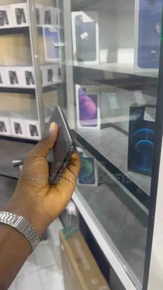 Apple iPhone XR 64 GB Black
