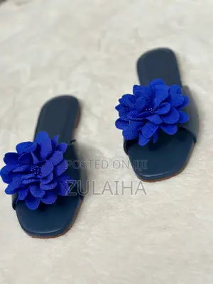 Zemdys Blue Female Handmade Slide