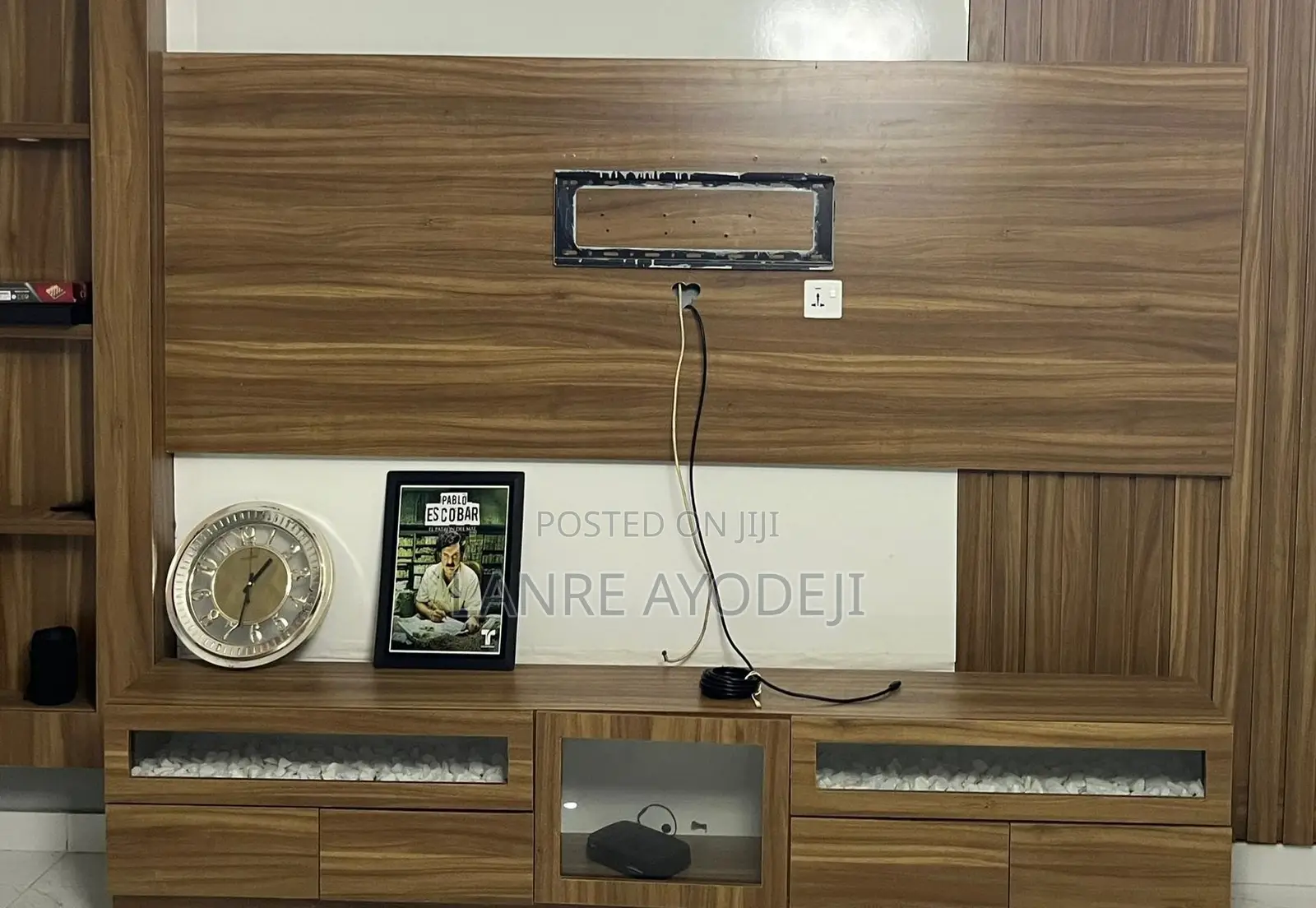 Full Wall TV Console/Media Unit