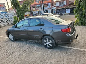Toyota Corolla 2009 Gray