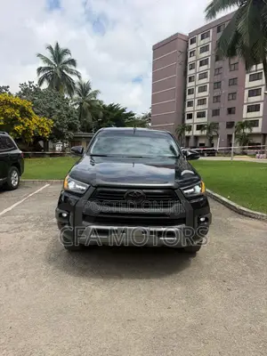 Toyota Hilux 2020 Black