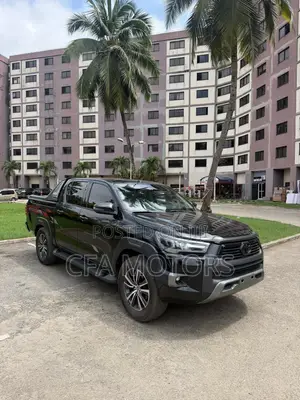 Toyota Hilux 2020 Black