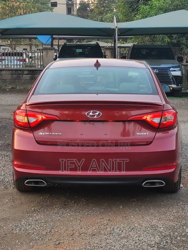 Hyundai Sonata 2015 Red