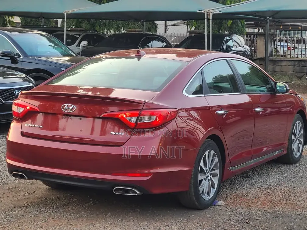 Hyundai Sonata 2015 Red
