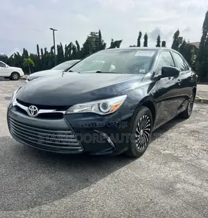 Toyota Camry LE 4dr Sedan (2.5L 4cyl 6A) 2017 Black