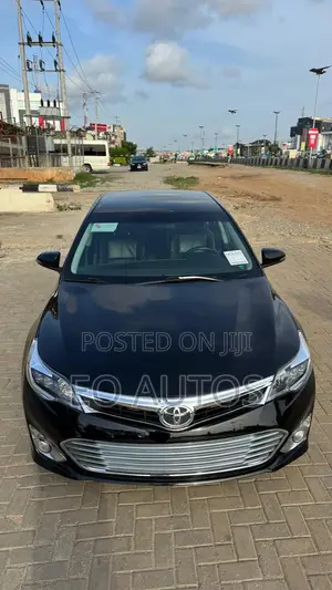 Toyota Avalon XLE 4dr Sedan (3.5L 6cyl 6A) 2014 Black