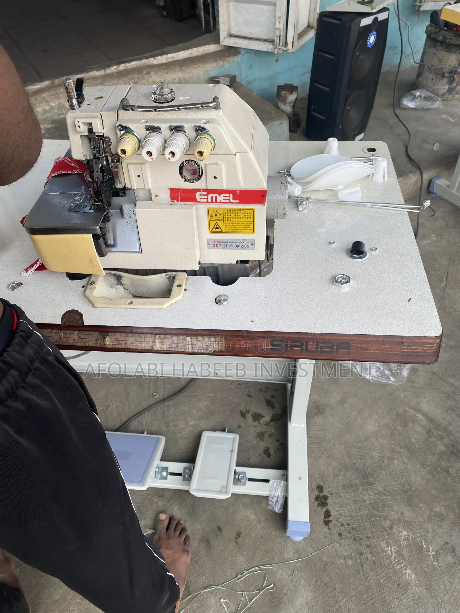 Uk Used Industrial Weaving Machine (4 Thread)