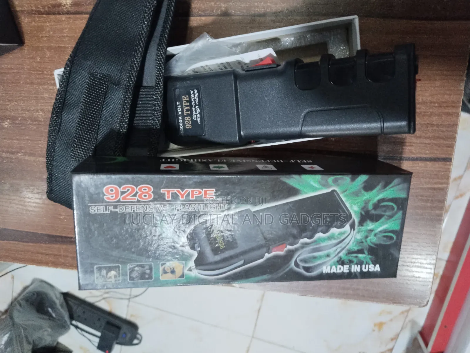 928 Stun Flashlight Torch