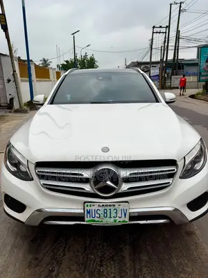 Mercedes-Benz GLC-Class 2017 White