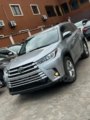 Toyota Highlander Limited 4dr SUV AWD (3.5L 6cyl 6A) 2015 Silver