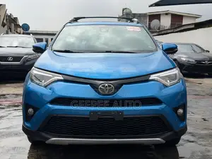 Toyota RAV4 SE AWD (2.5L 4cyl 6A) 2016 Blue