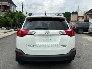Toyota RAV4 Limited AWD (2.5L 4cyl 6A) 2016 White