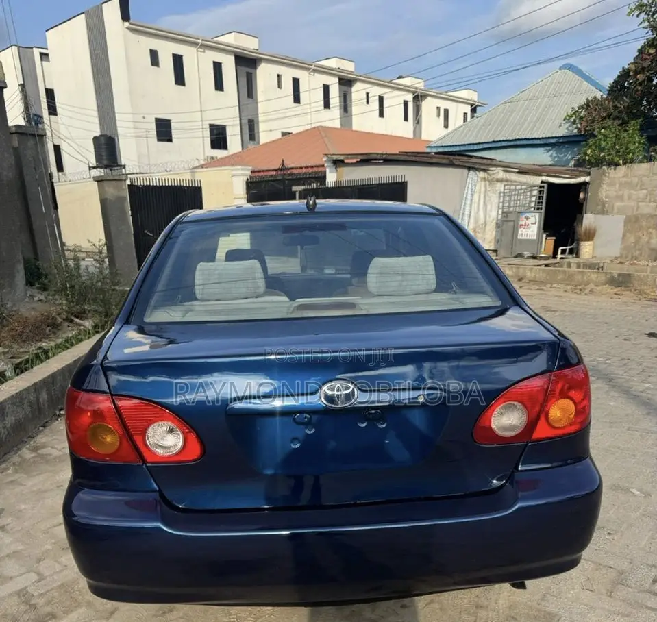 Toyota Corolla 2004 Blue