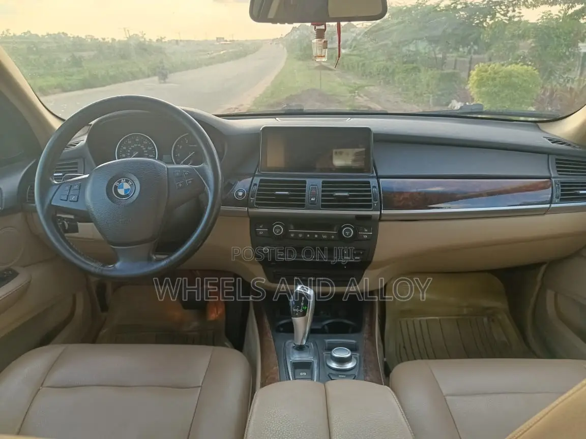 BMW X5 2011 White