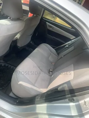 Toyota Corolla 2014 Silver