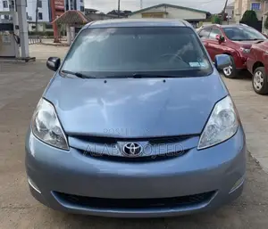 Toyota Sienna XLE AWD 2008 Blue