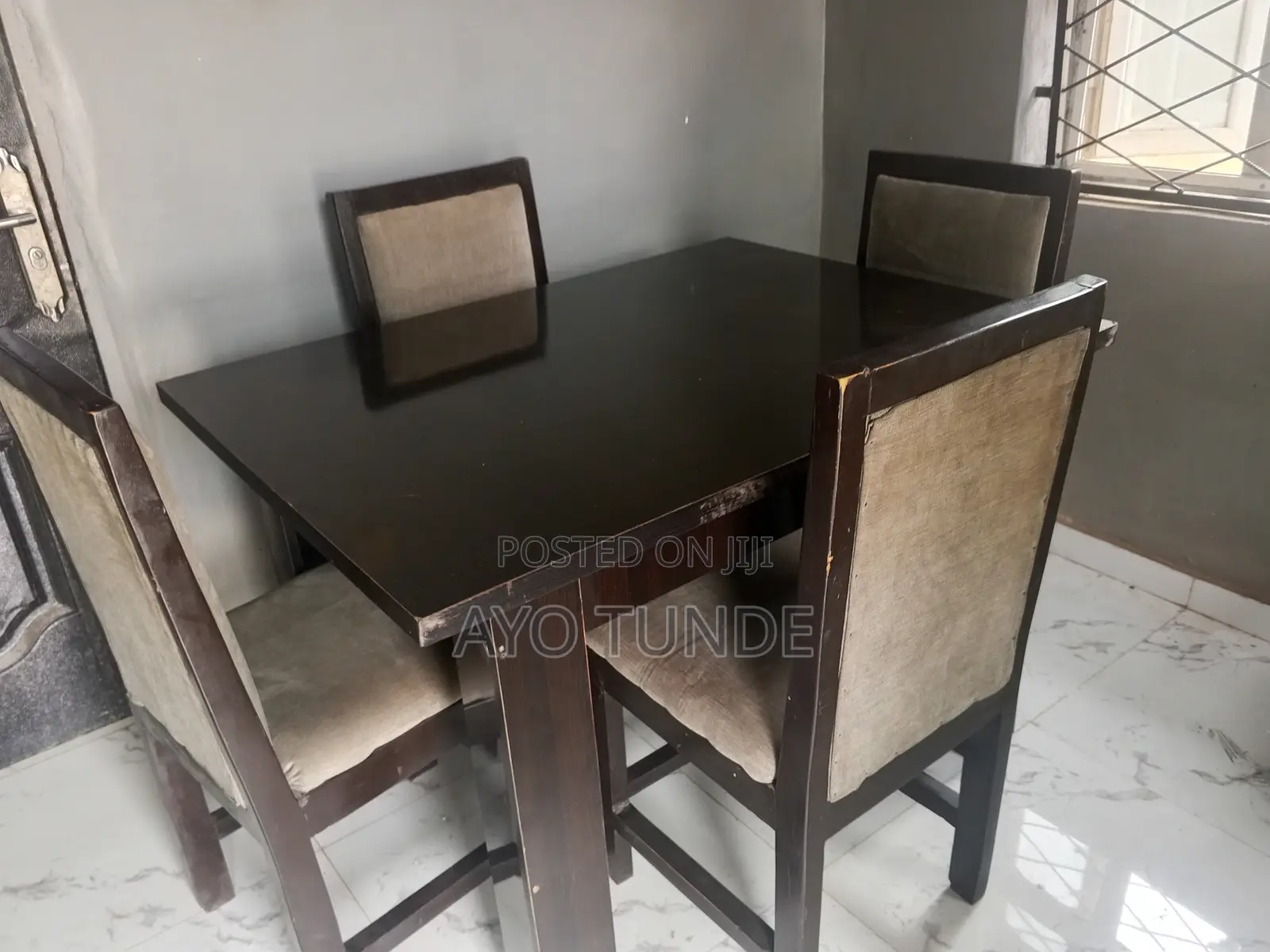 Dinning Table Set