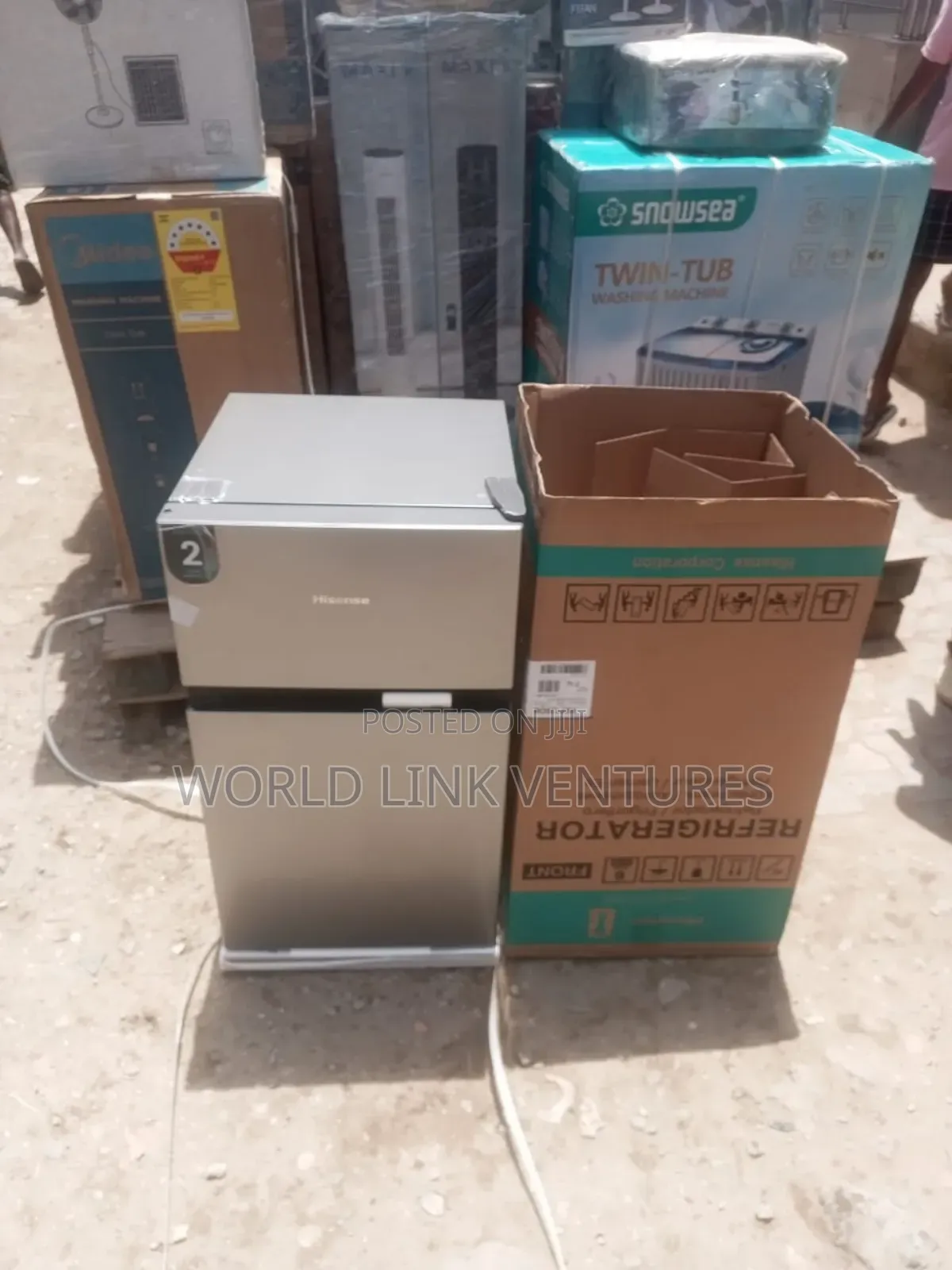 Hisense Double Door Table Top Fridge