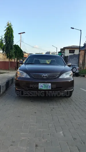 Toyota Camry 2004