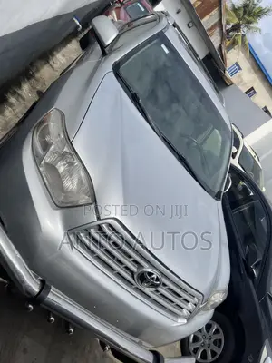 Toyota Highlander 2010 Silver