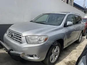 Toyota Highlander 2010 Silver