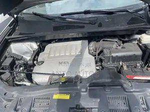 Toyota Highlander 2010 Silver