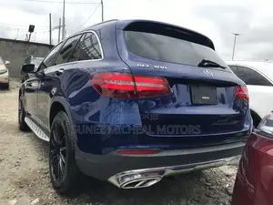 Mercedes-Benz GLC-Class 2019 Blue