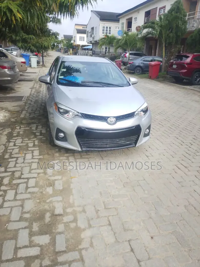 Toyota Corolla 2014 Silver
