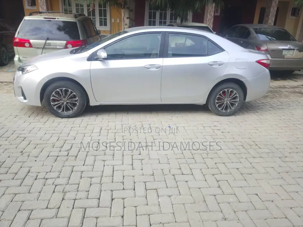 Toyota Corolla 2014 Silver