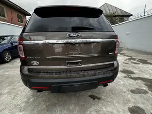 Ford Explorer 2015 Brown