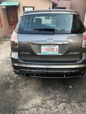Toyota Matrix 2006 Gray