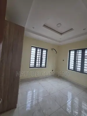 5bdrm Duplex in Omole Phase 2 for rent