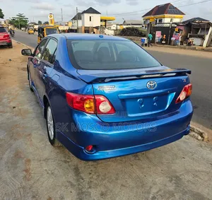 Toyota Corolla LE 4dr Sedan (1.8L 4 cyl 4A) 2009 Blue
