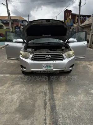 Toyota Highlander Limited 2010 Silver
