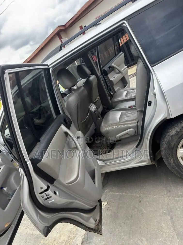 Toyota Highlander Limited 2010 Silver