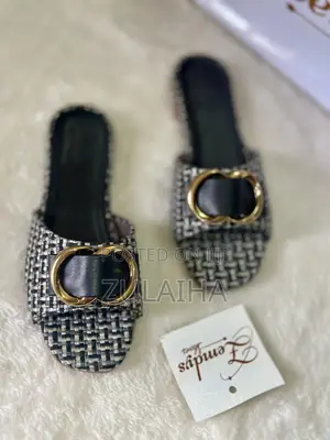 Zemdys Monochrome Woven Slides for Women