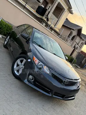 Toyota Camry 2014 Gray