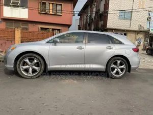 Toyota Venza 2013 Silver