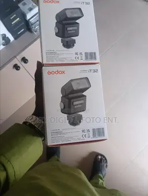Godox iT 32 Flash