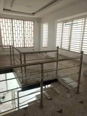 Shops Facing  Lekki Ajah Express Way