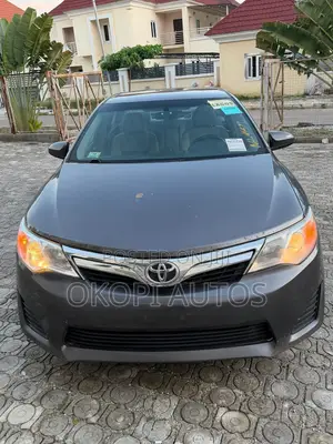 Toyota Camry 2014 Gray