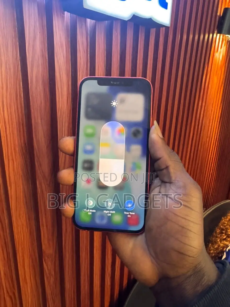 Apple iPhone 12 64 GB Red