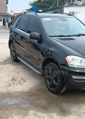 Mercedes-Benz M Class 2010 Black