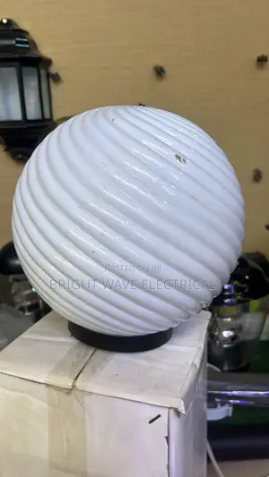 Fence Light (Bulb Style)