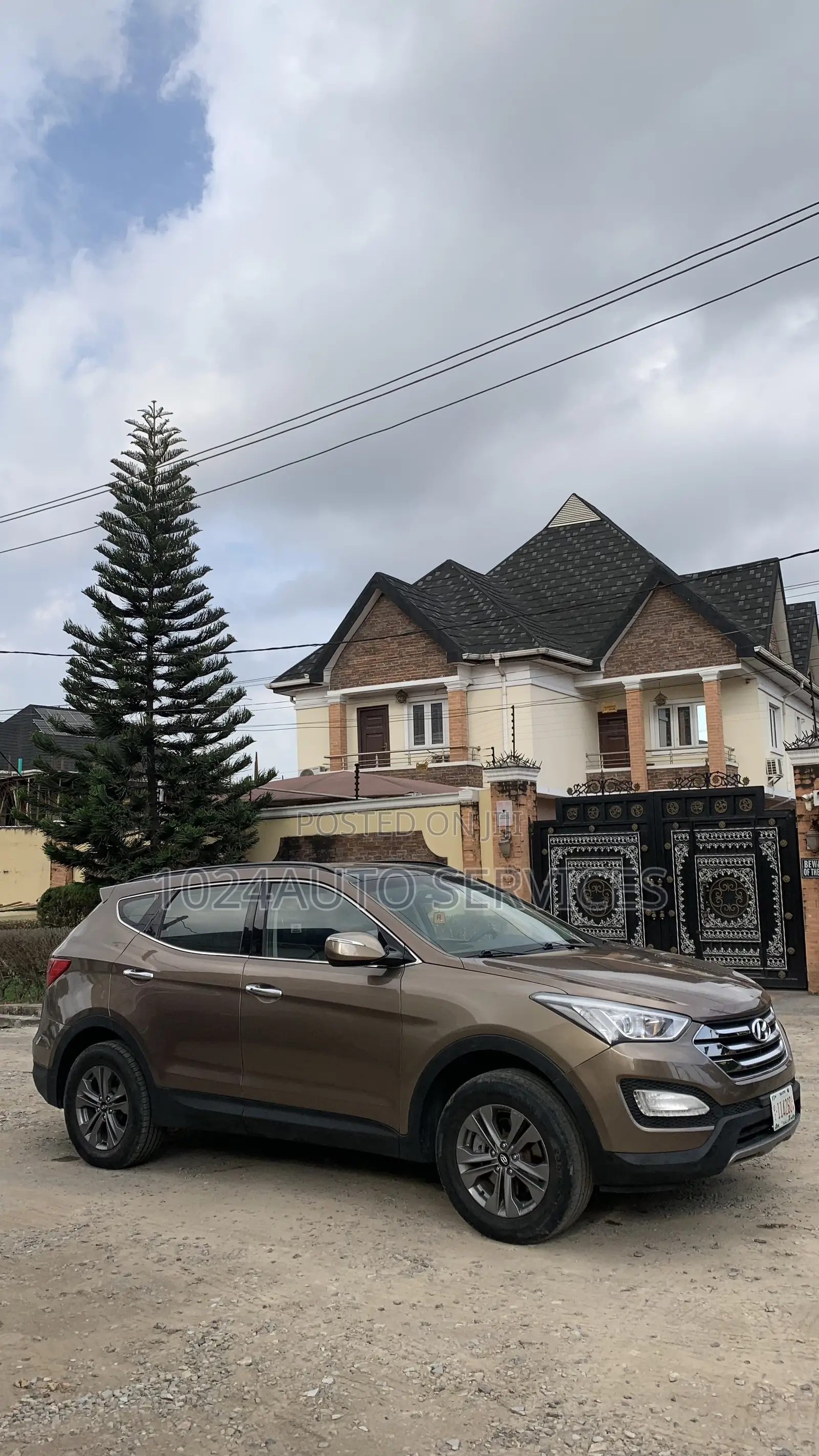 Hyundai Santa Fe 2016 Brown