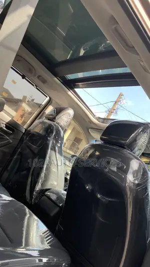 Hyundai Santa Fe 2016 Brown