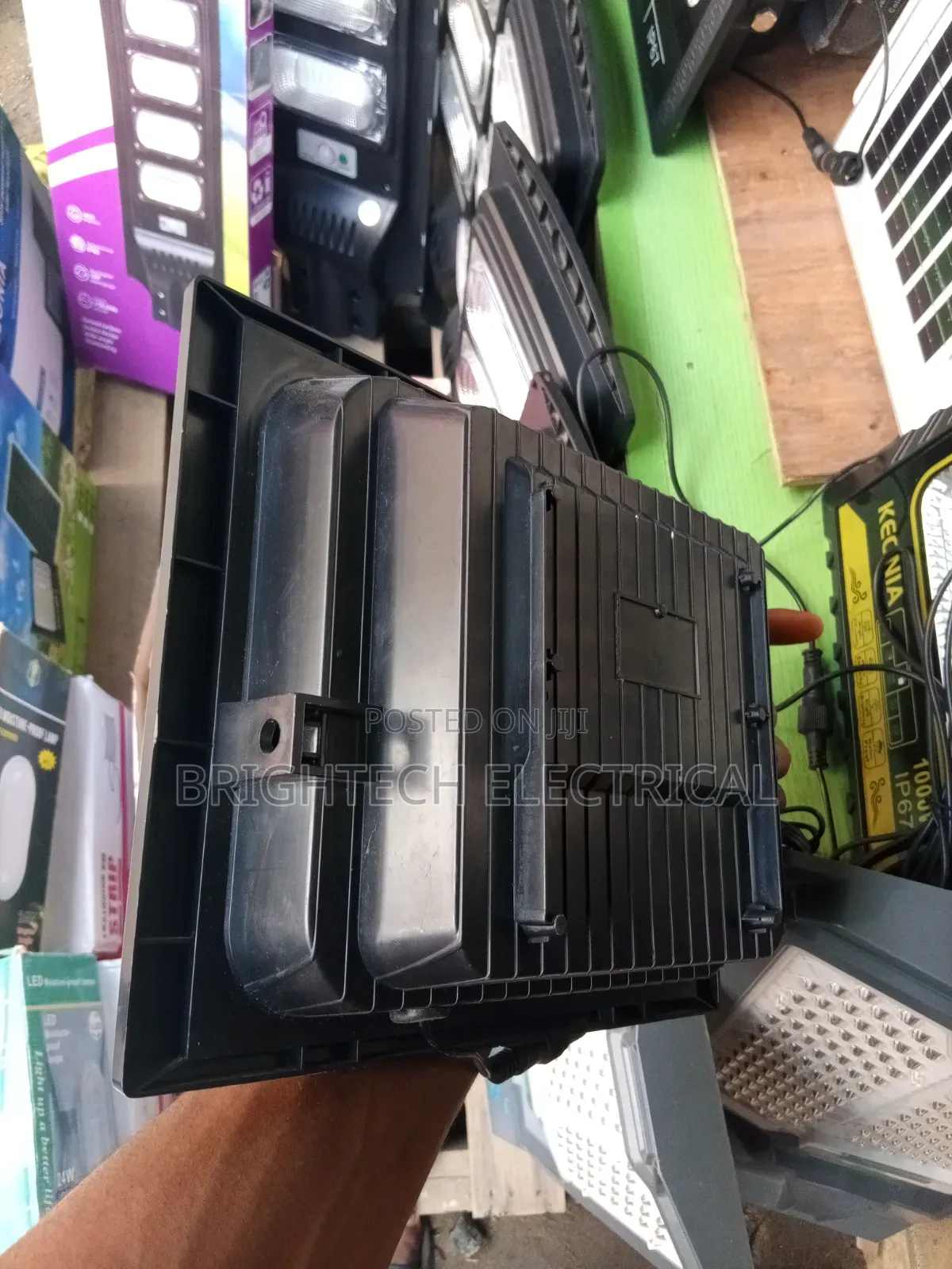 Original Solar Flood Light 200watts 3.2v