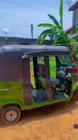 Iveco Daily 2014 Green