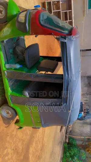 Iveco Daily 2014 Green
