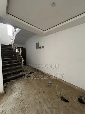 4 Bedroom Terrace for Sale